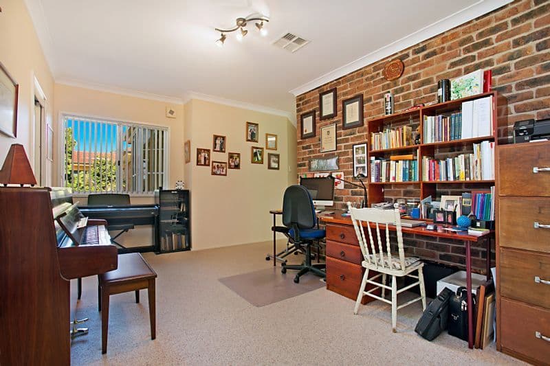 3 Tasman Close, ASHTONFIELD NSW 2323, Ashtonfield - Thumbnail 3