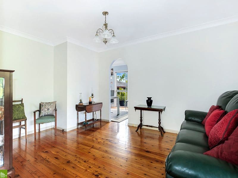 23 Gerard Avenue, Farmborough Heights - Thumbnail 3
