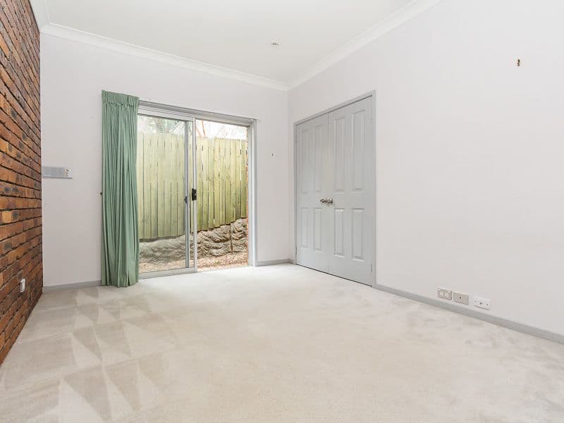 25 Eleventh Avenue, St Lucia QLD 4067, St Lucia - Thumbnail 6