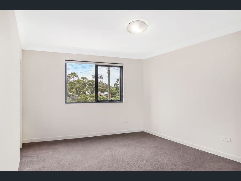 43 Devitt Street, Blacktown NSW 2148, Blacktown - Thumbnail 5