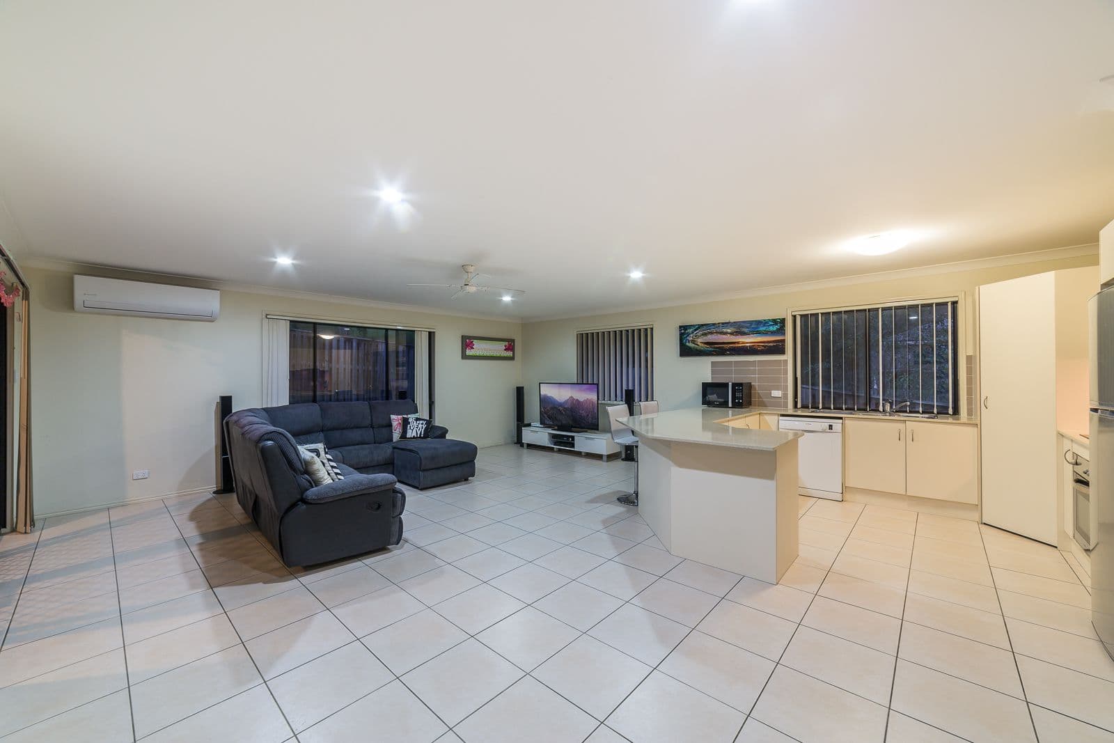 9 Amaray Drive, Upper Coomera QLD 4209, Upper Coomera - Thumbnail 7