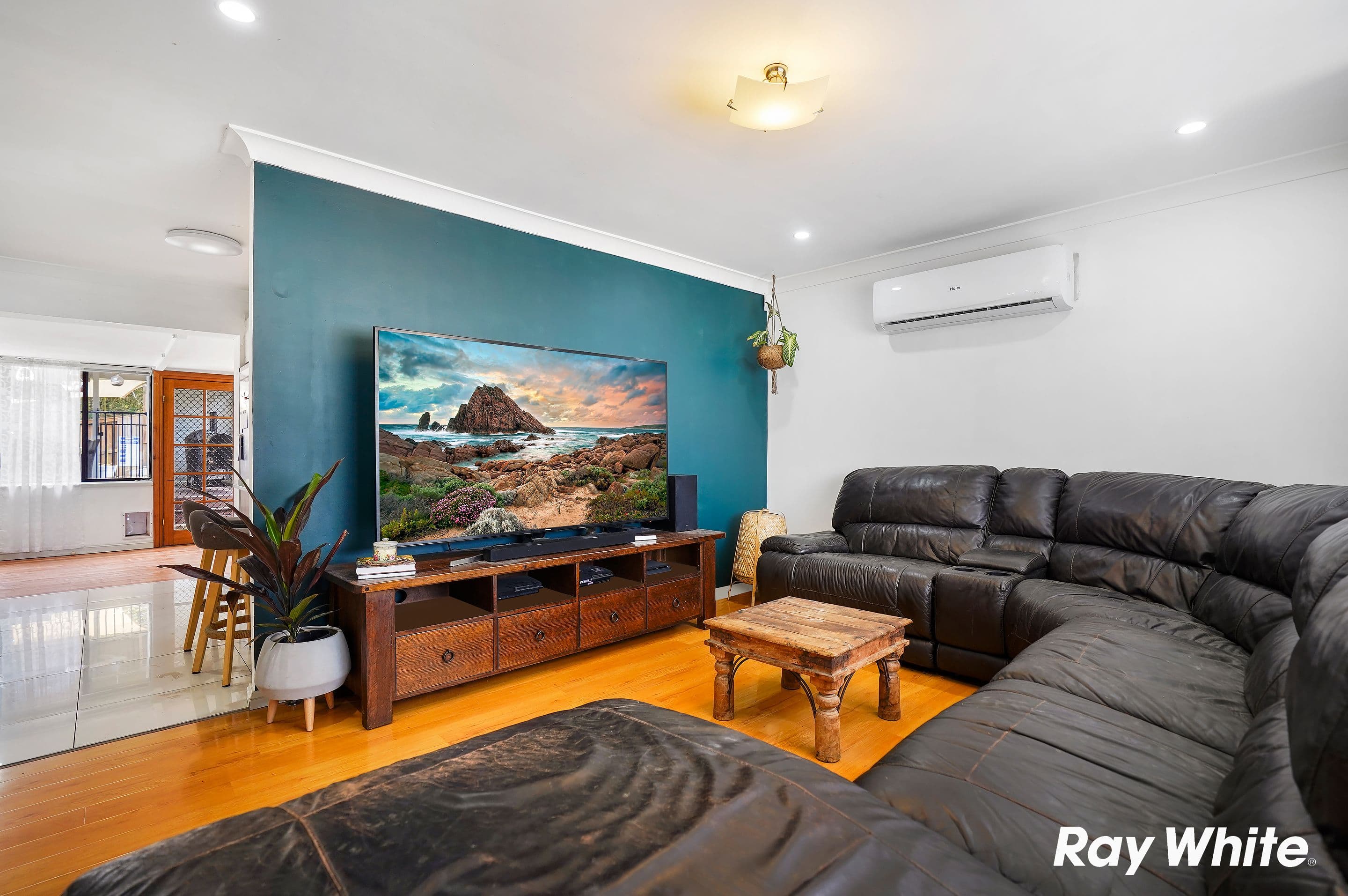 27 Armstrong Place, Dean Park NSW 2761, Dean Park - Thumbnail 2