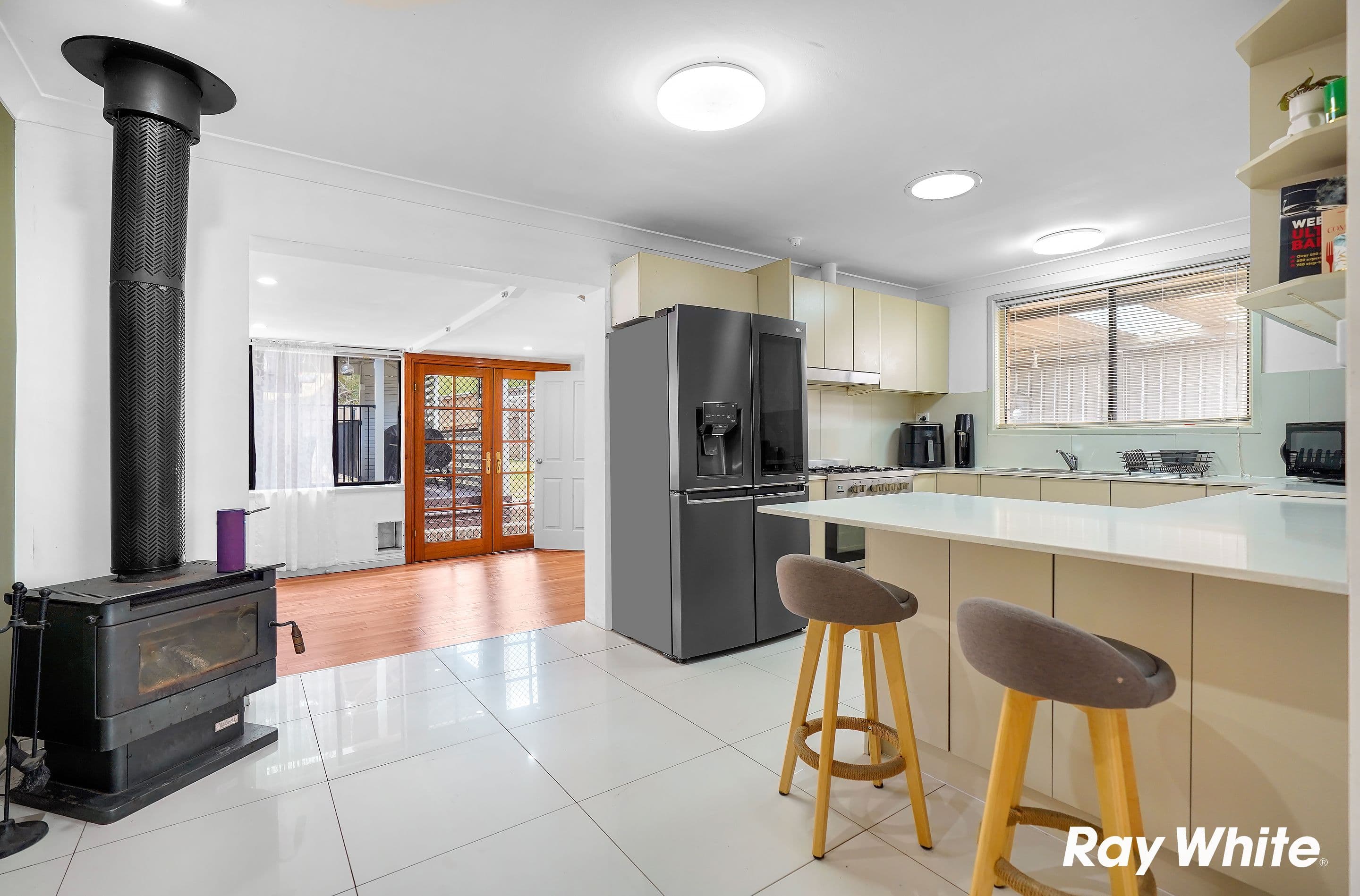 27 Armstrong Place, Dean Park NSW 2761, Dean Park - Thumbnail 5