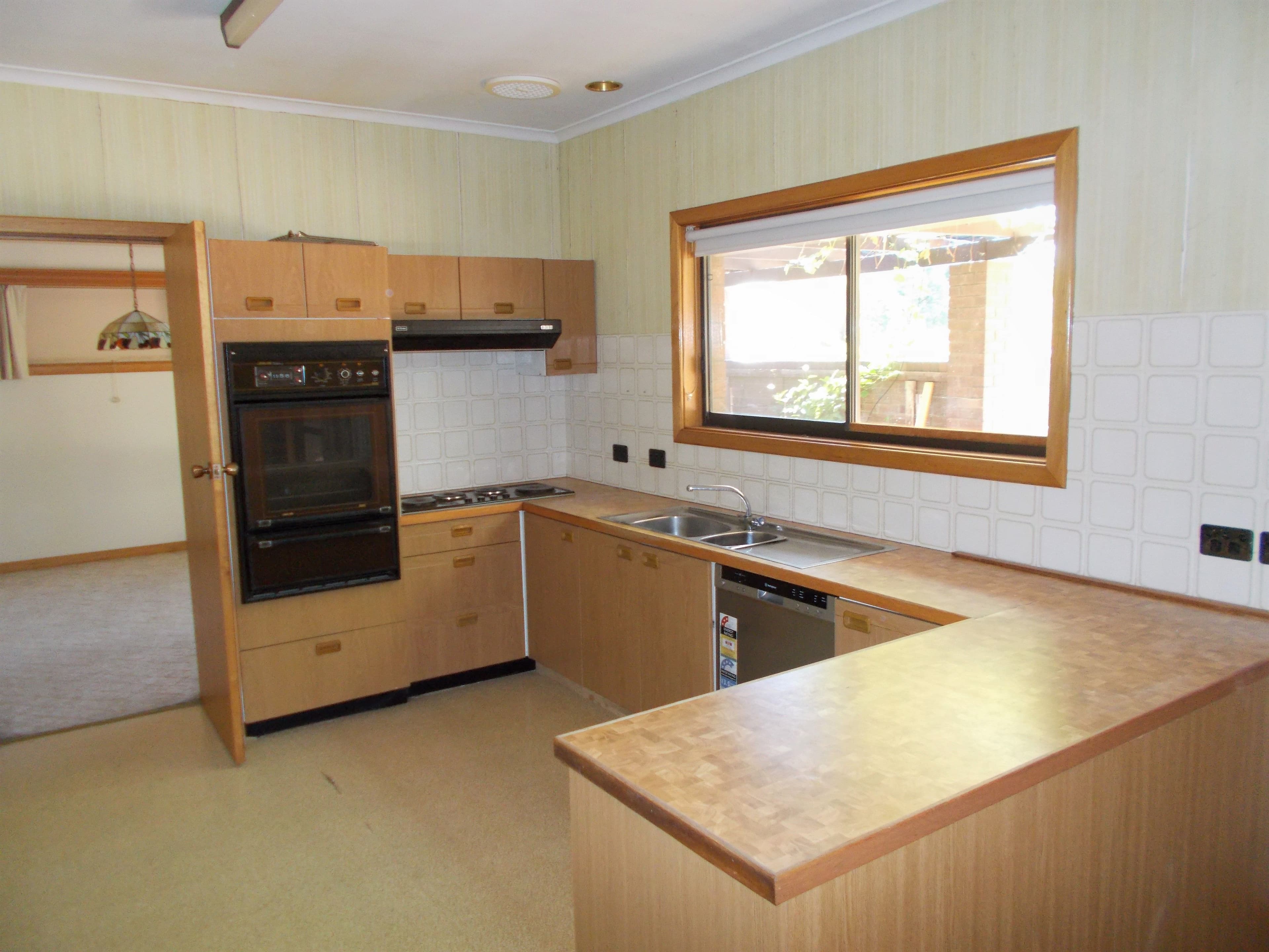 9 Cannawigara Road, Bordertown SA 5268, Bordertown - Thumbnail 4