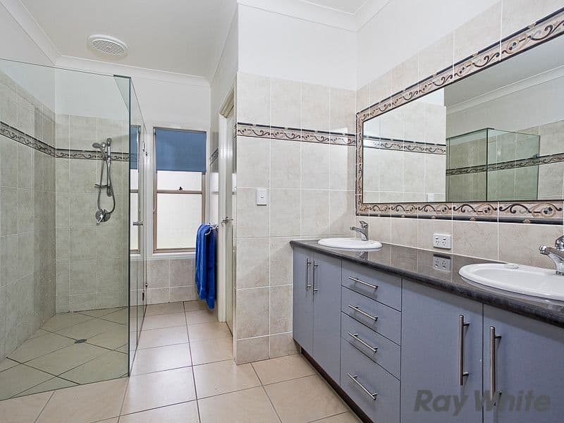 7 Dressage Close, HIGHVALE QLD 4520, Highvale - Thumbnail 3