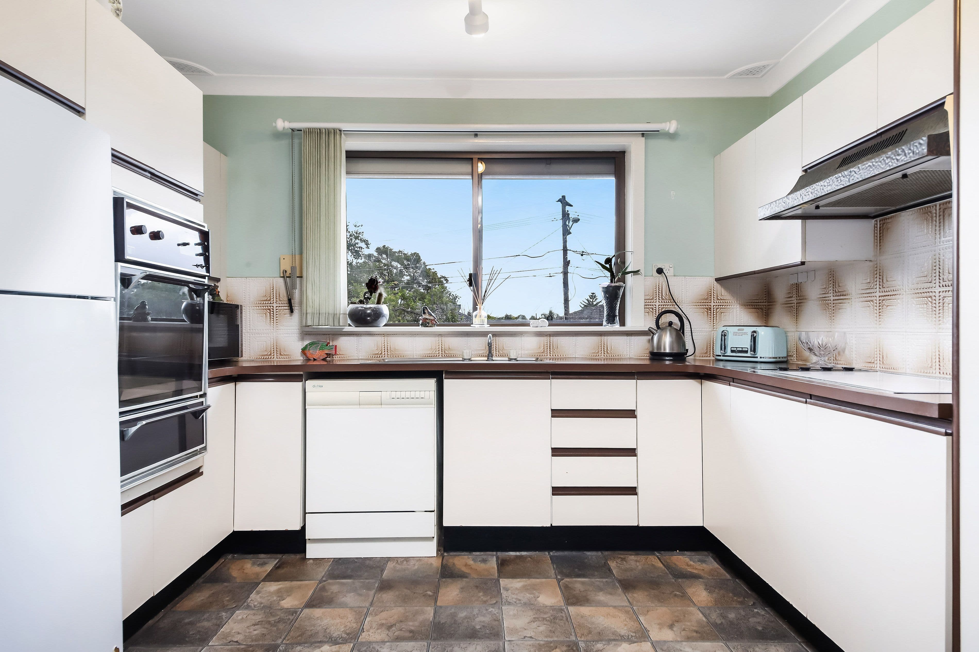 17 Baxter Road, Bass Hill - Thumbnail 3