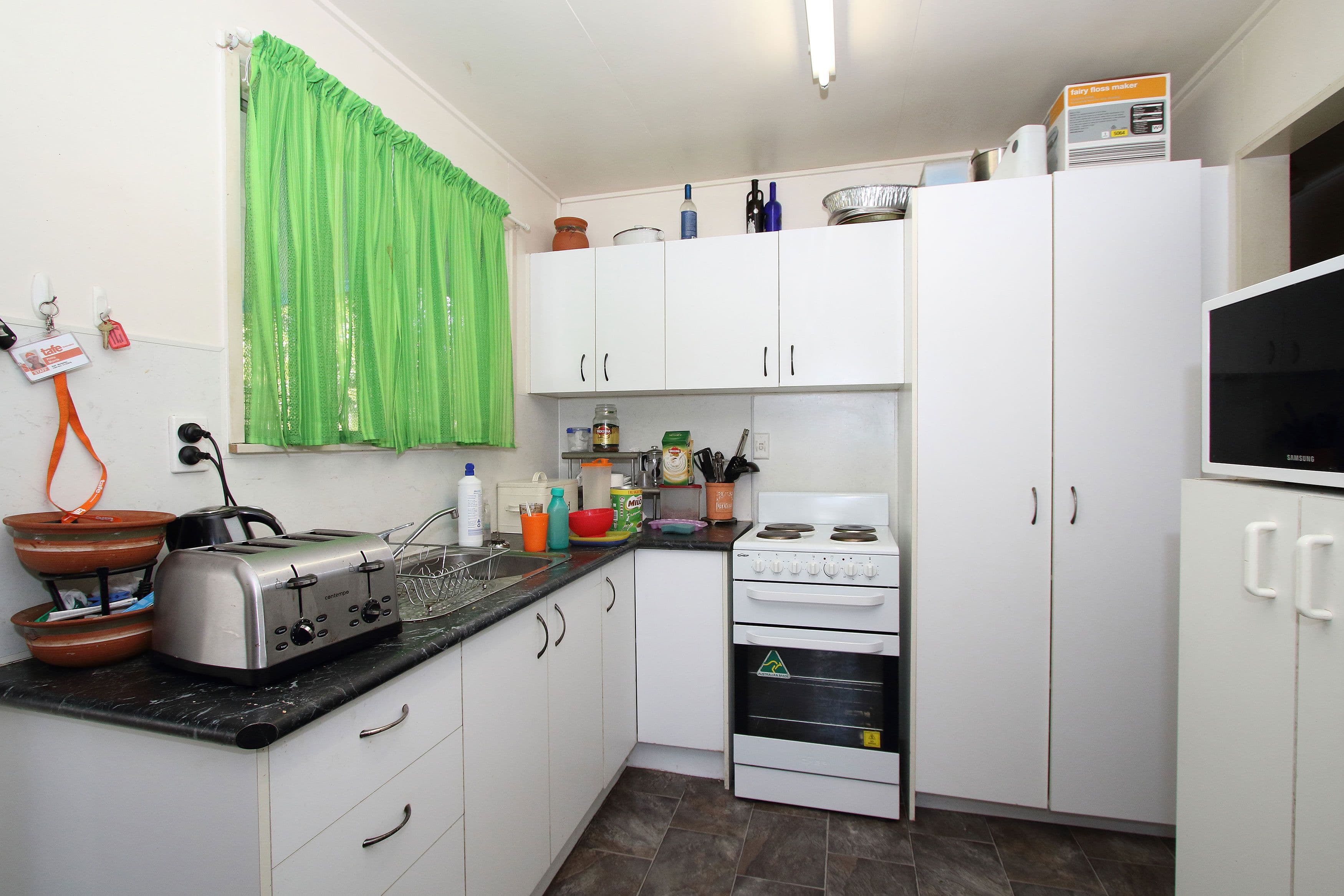 23 Lindsay Street, Bundamba QLD 4304, Bundamba - Thumbnail 4