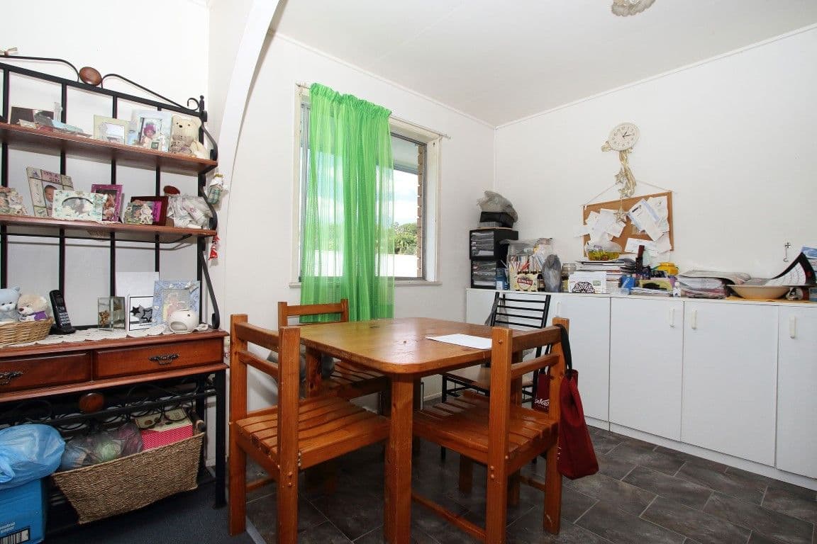 23 Lindsay Street, Bundamba QLD 4304, Bundamba - Thumbnail 5