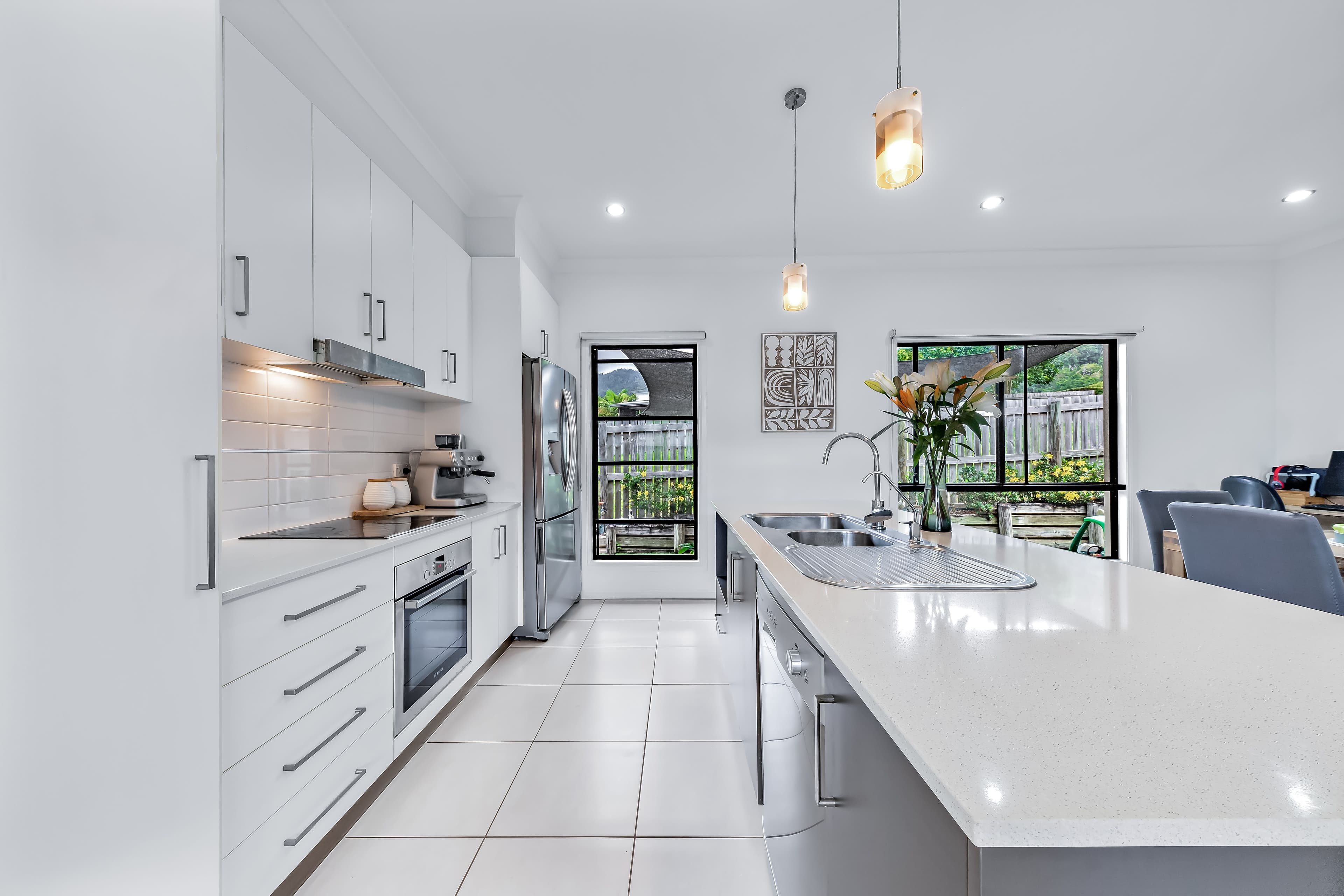 15 Armada Crescent, Jubilee Pocket QLD 4802, Jubilee Pocket - Thumbnail 2