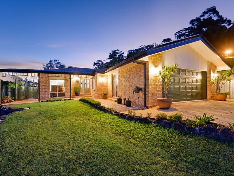 18 Phoenix Street, Pacific Pines QLD 4211, Pacific Pines - Thumbnail 2