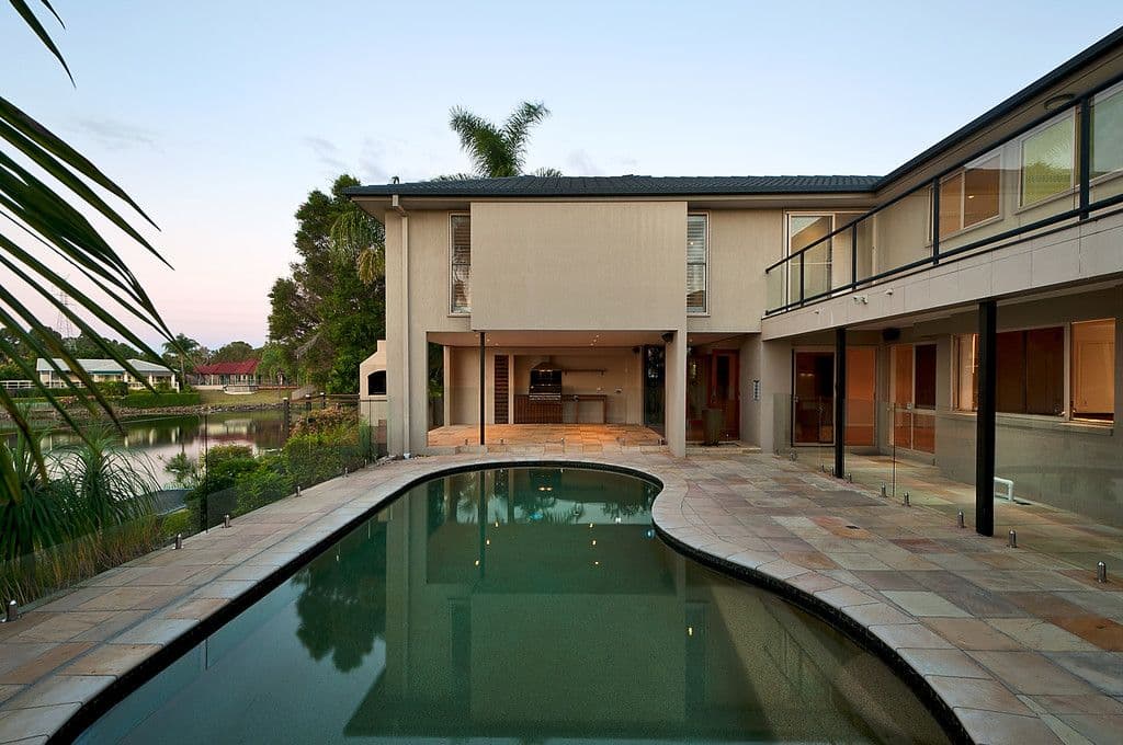 7 Clipper Boulevard, Clear Island Waters QLD 4226, Clear Island Waters - Thumbnail 3