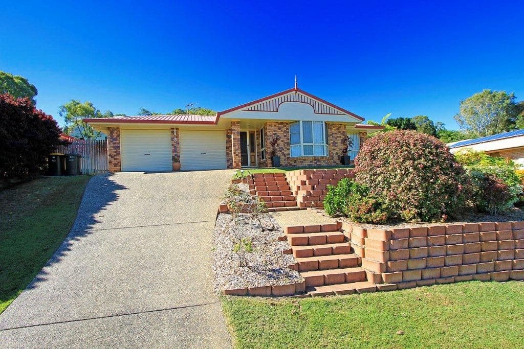 32 Rosewood Drive, NORMAN GARDENS QLD 4701, Norman Gardens - Image 1
