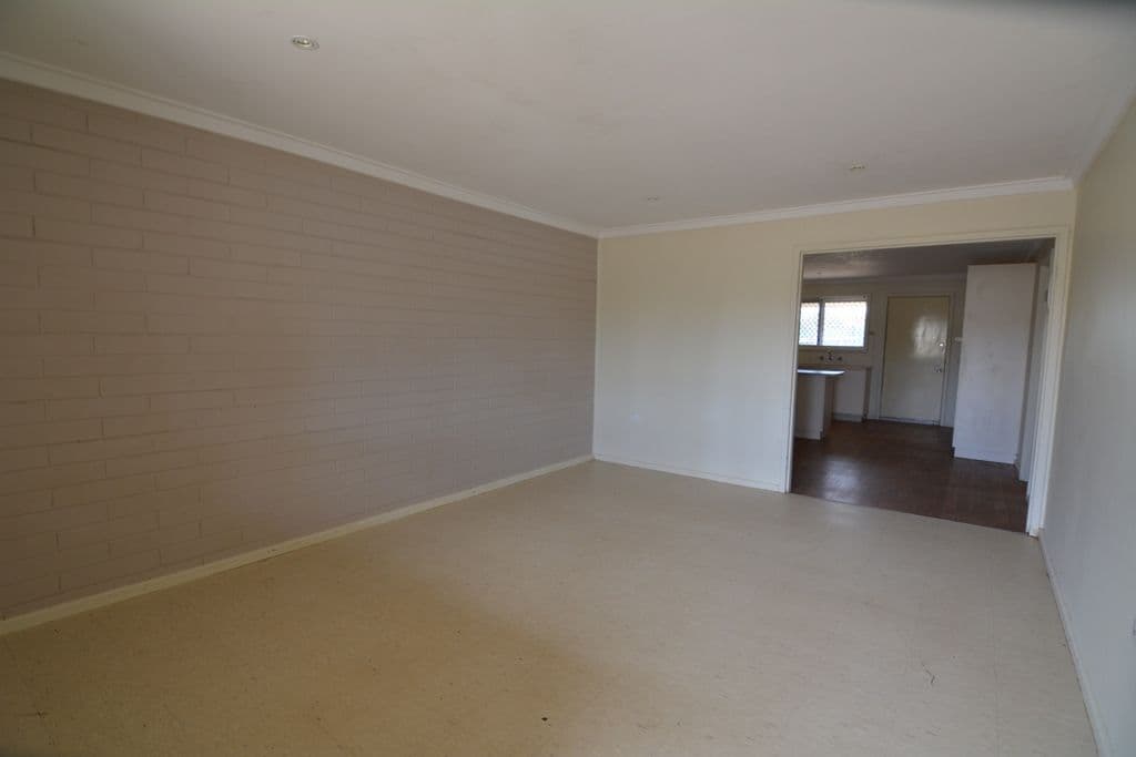 109 David Brand Drive, Carnarvon WA 6701, Brockman - Thumbnail 2