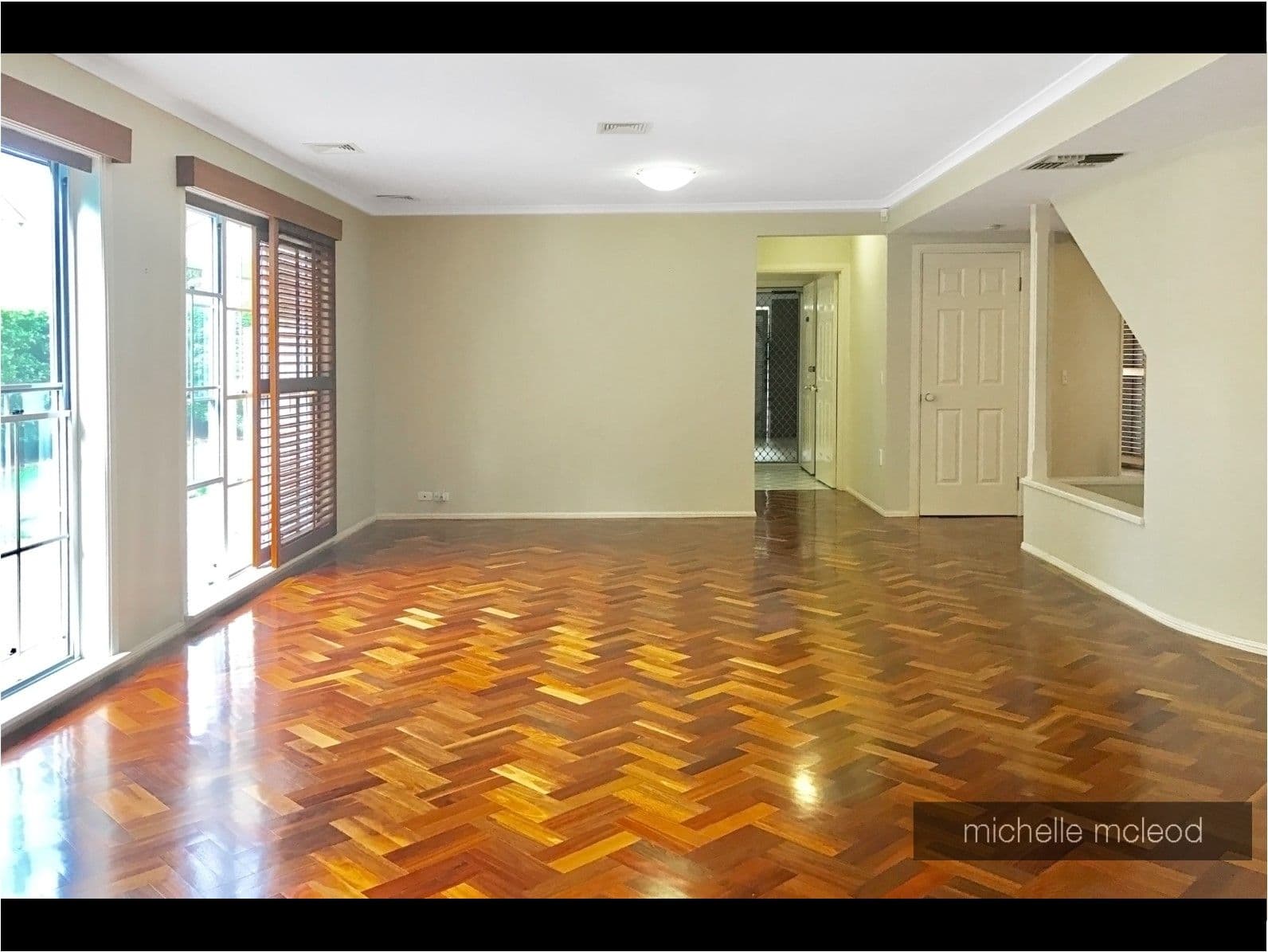 39 Morningview Street, Chapel Hill QLD 4069, Chapel Hill - Thumbnail 4