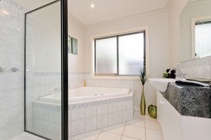 4 Stead Street, ROXBURGH PARK VIC 3064, Roxburgh Park - Thumbnail 7