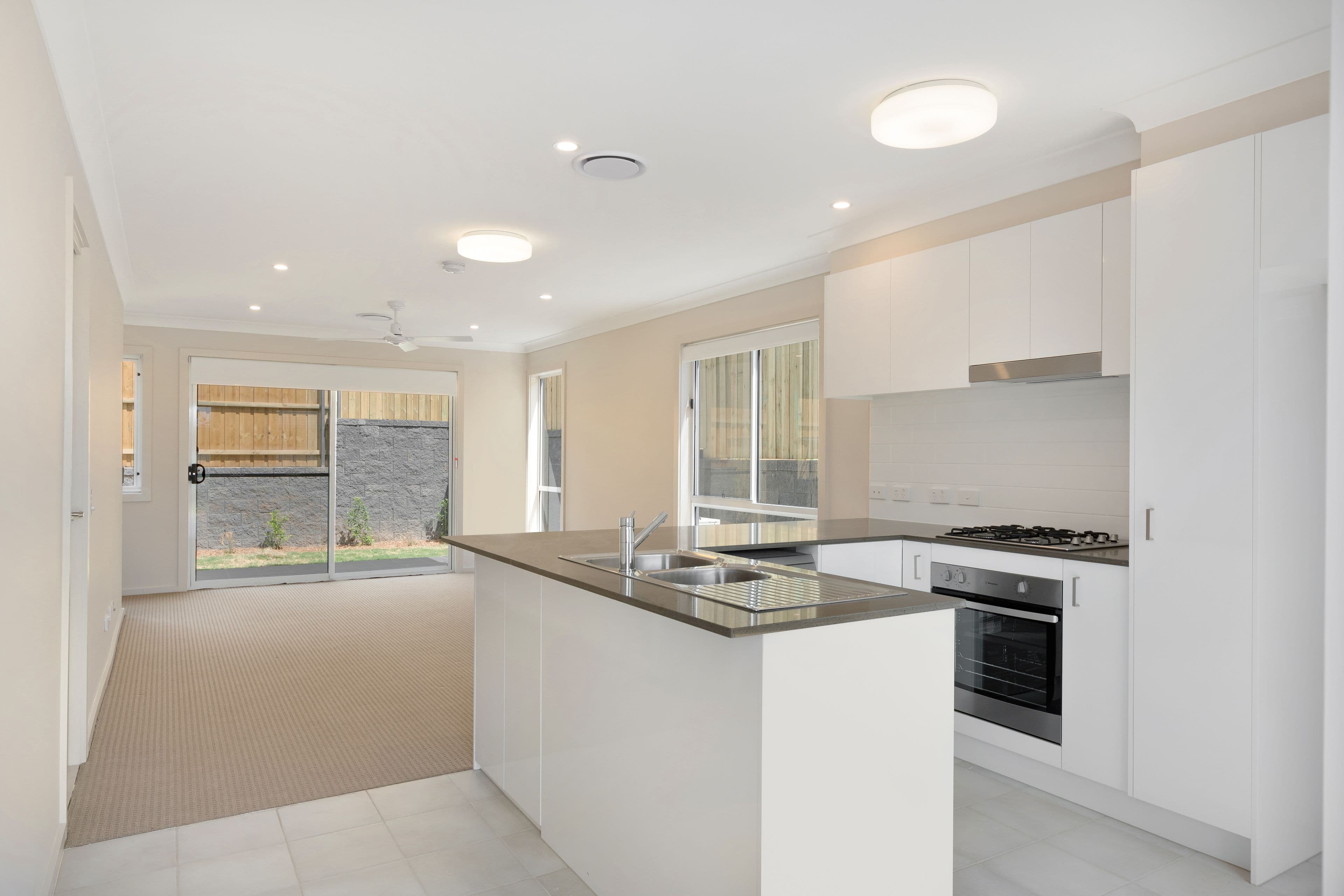 2 Mellish Parade, Glenfield - Thumbnail 2