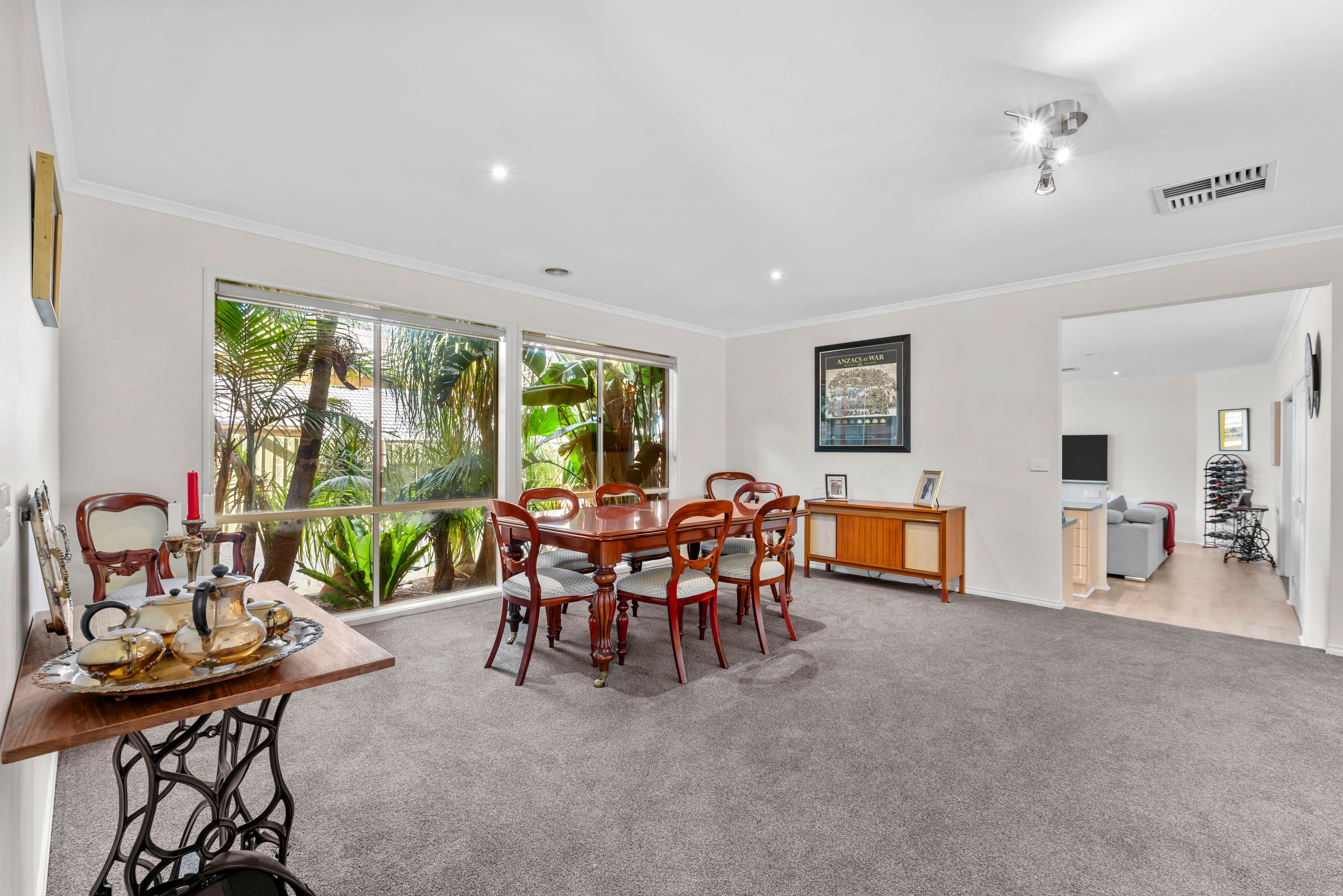 6 Bellows Street, South Morang VIC 3752, South Morang - Thumbnail 7