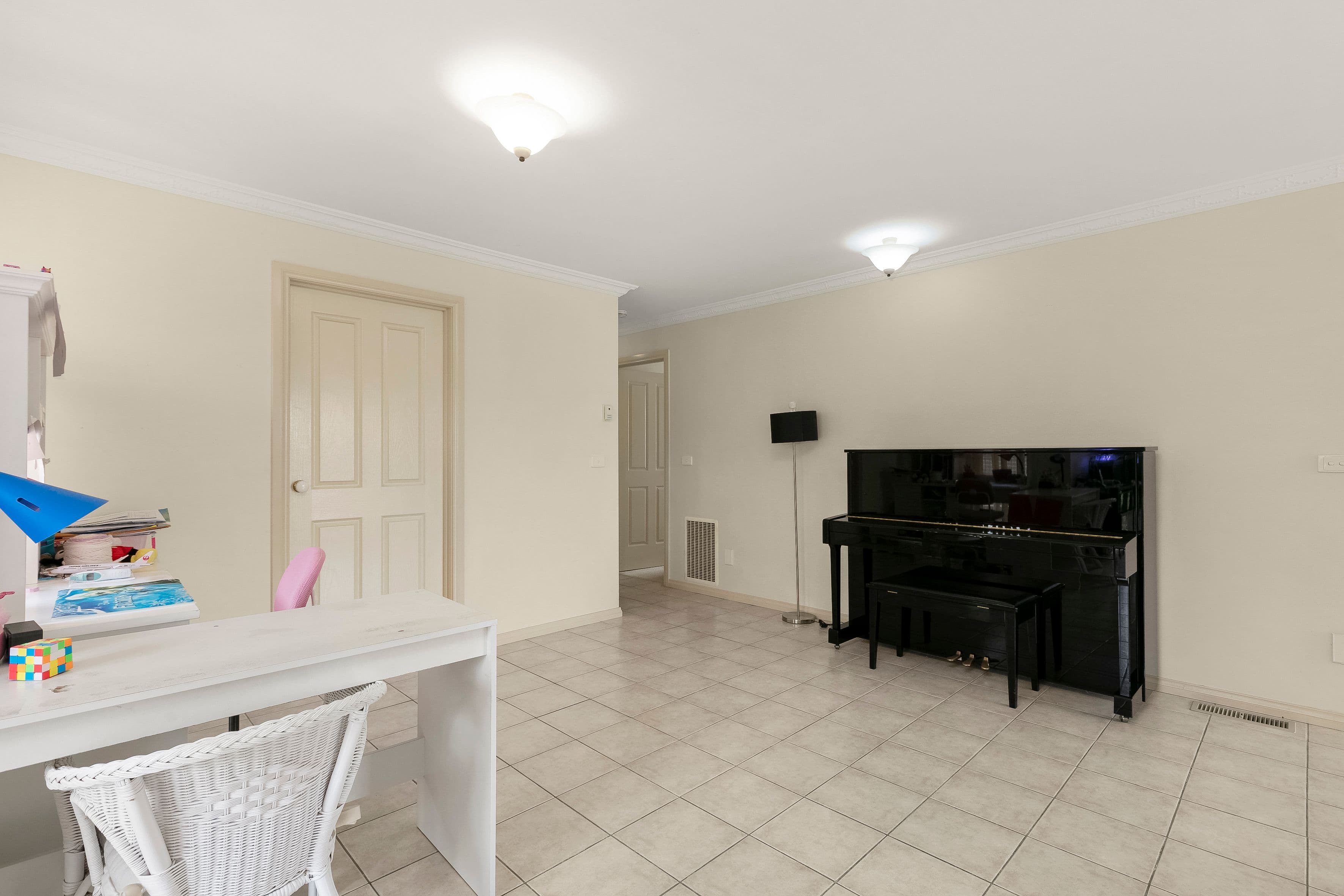 4 Glenwood Avenue, Glen Waverley VIC 3150, Glen Waverley - Thumbnail 7