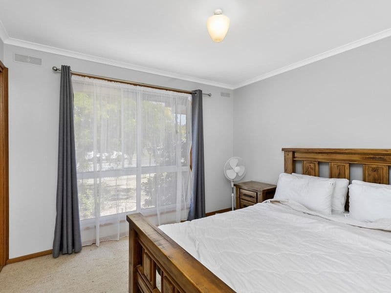 20 Barkly Street West, Ararat VIC 3377, Ararat - Thumbnail 5
