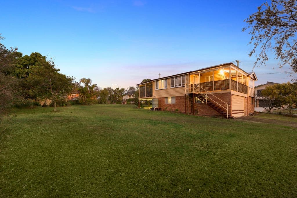 54 Brooks Street, Camp Hill QLD 4152, Camp Hill - Thumbnail 3