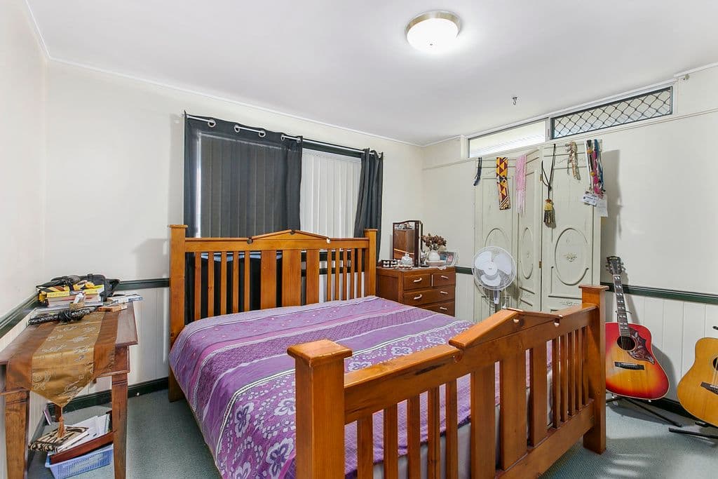 9 Sorrento Street, Wynnum West QLD 4178, Wynnum West - Thumbnail 5