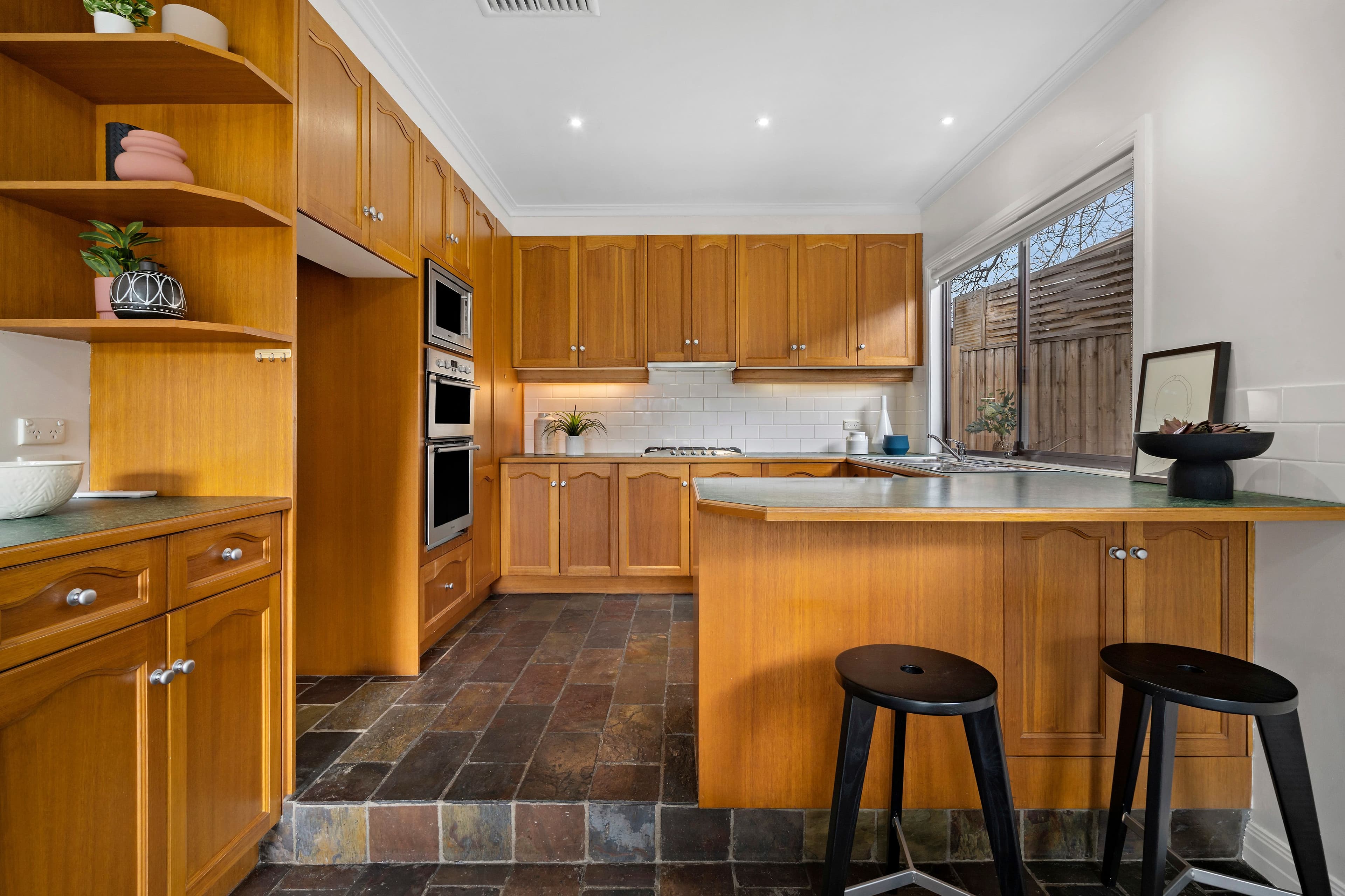 27 Parkinson Street, Mount Waverley VIC 3149, Mount Waverley - Thumbnail 3