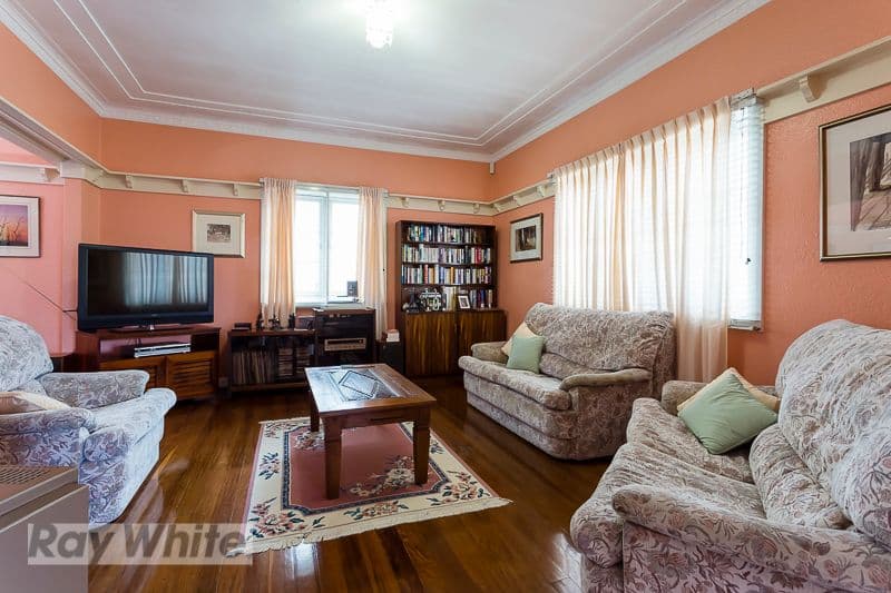 33 Love Street, HOLLAND PARK QLD 4121, Holland Park - Thumbnail 3