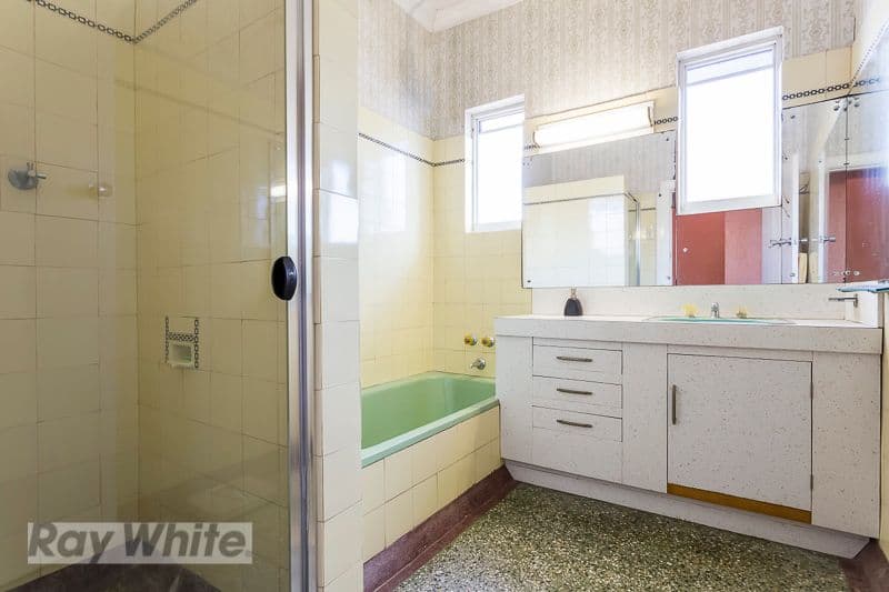 33 Love Street, HOLLAND PARK QLD 4121, Holland Park - Thumbnail 7