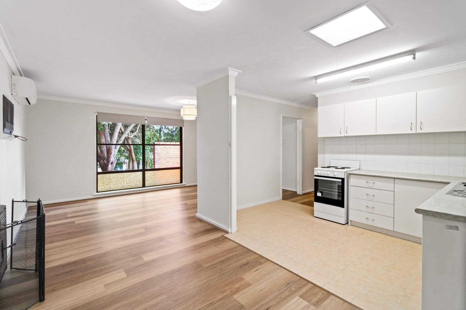 12 Andrew Street, Kalamunda WA 6076, Kalamunda - Thumbnail 7