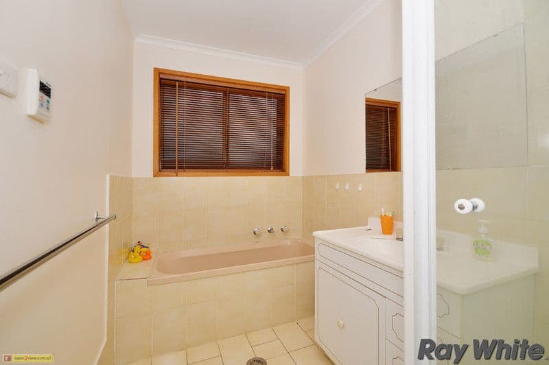 30 Rischbieth Crescent, GILMORE ACT 2905, Gilmore - Thumbnail 4