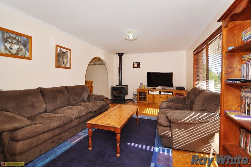 30 Rischbieth Crescent, GILMORE ACT 2905, Gilmore - Thumbnail 6