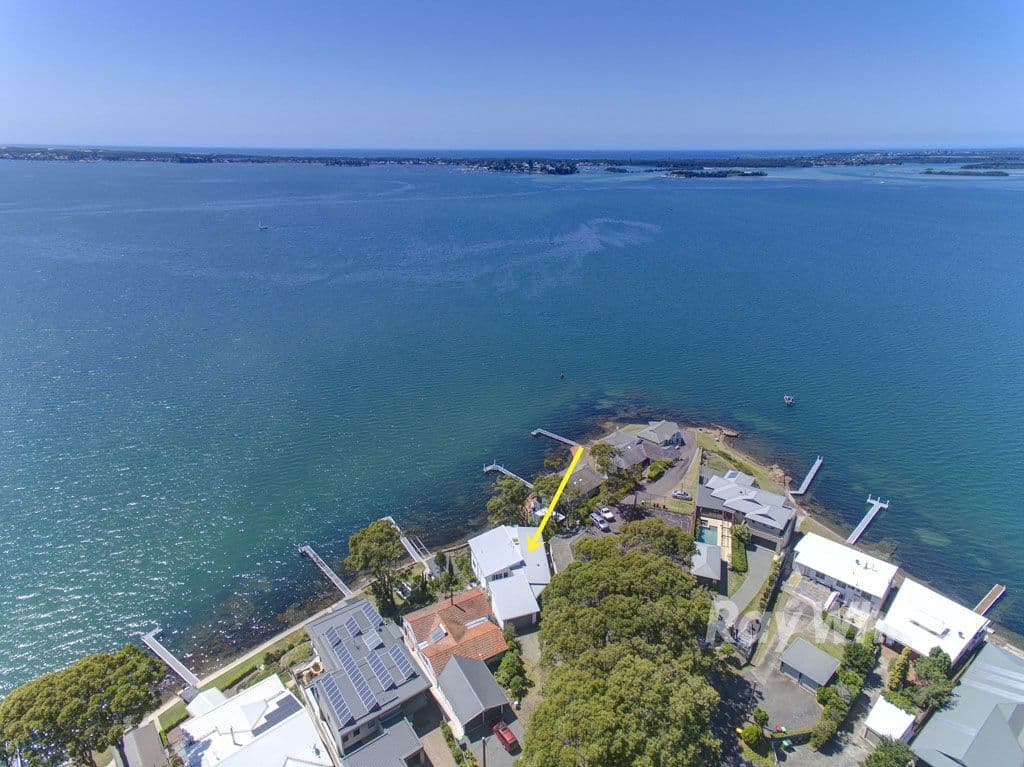 5 Robey Crescent, Coal Point - Thumbnail 6