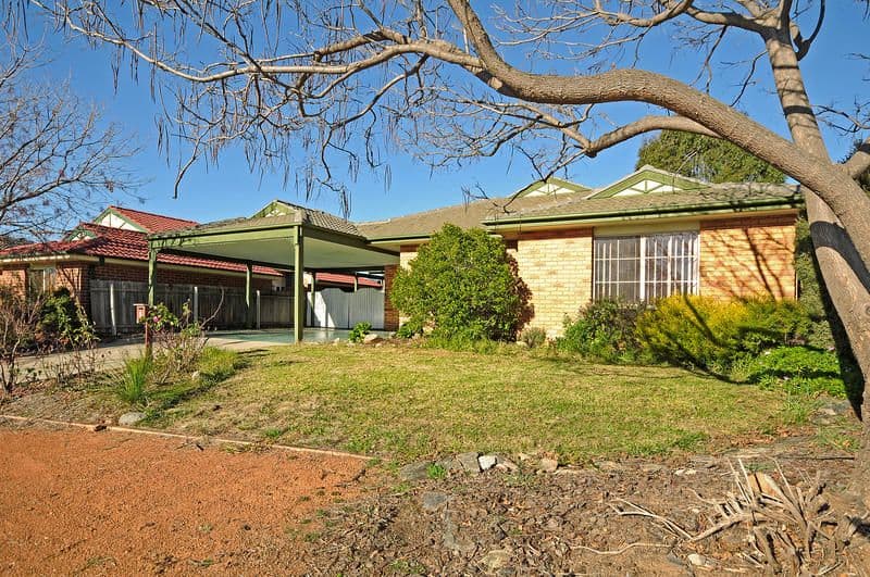 8 Stace Place, GORDON ACT 2906, Gordon - Image 1
