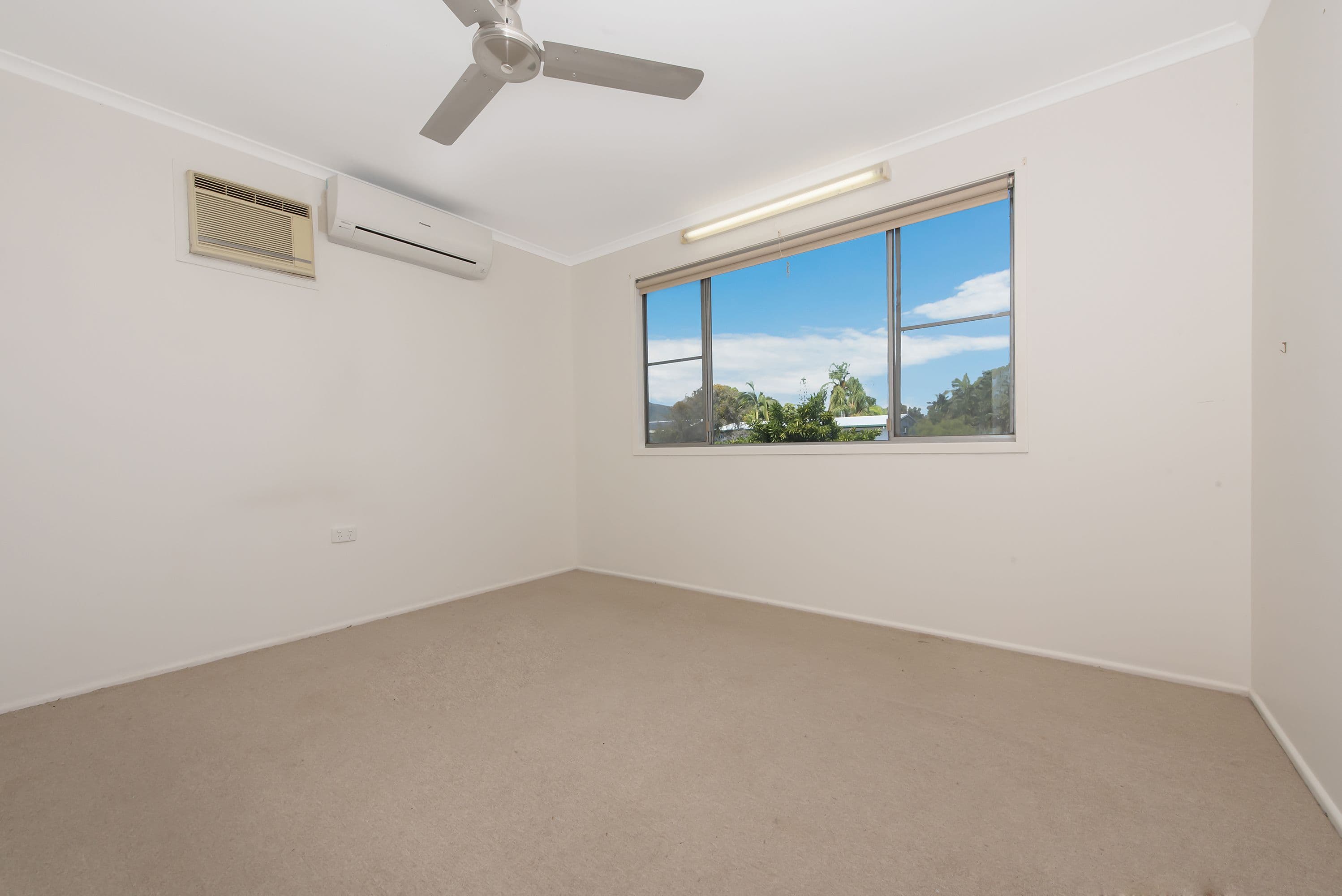 17 Lambert Street, Kirwan QLD 4817, Kirwan - Thumbnail 3
