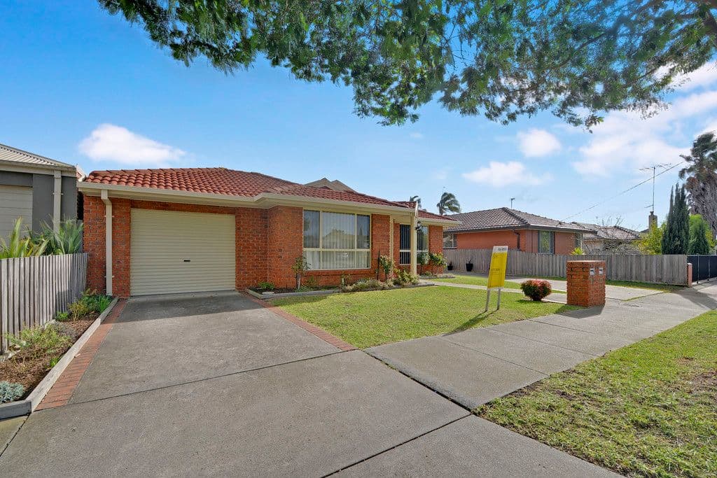 Unit 1 - 9a Grubb Avenue, Traralgon VIC 3844, Traralgon - Thumbnail 2