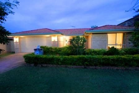 4 Livingstone Place, KURABY QLD 4112, Kuraby - Image 1
