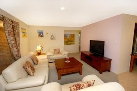 4 Livingstone Place, KURABY QLD 4112, Kuraby - Thumbnail 2