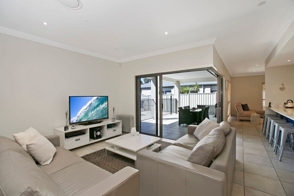 23 Schonrock Street, Wellington Point QLD 4160, Wellington Point - Thumbnail 7