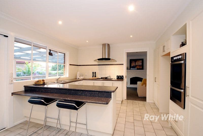 108 Argyle Way, Wantirna South VIC 3152, Wantirna South - Thumbnail 5