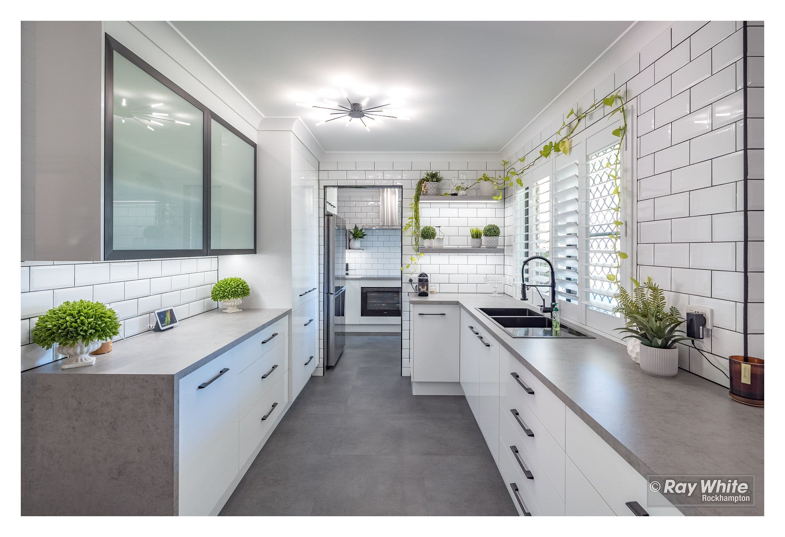 3 Brigalow Avenue, Norman Gardens QLD 4701, Norman Gardens - Thumbnail 4