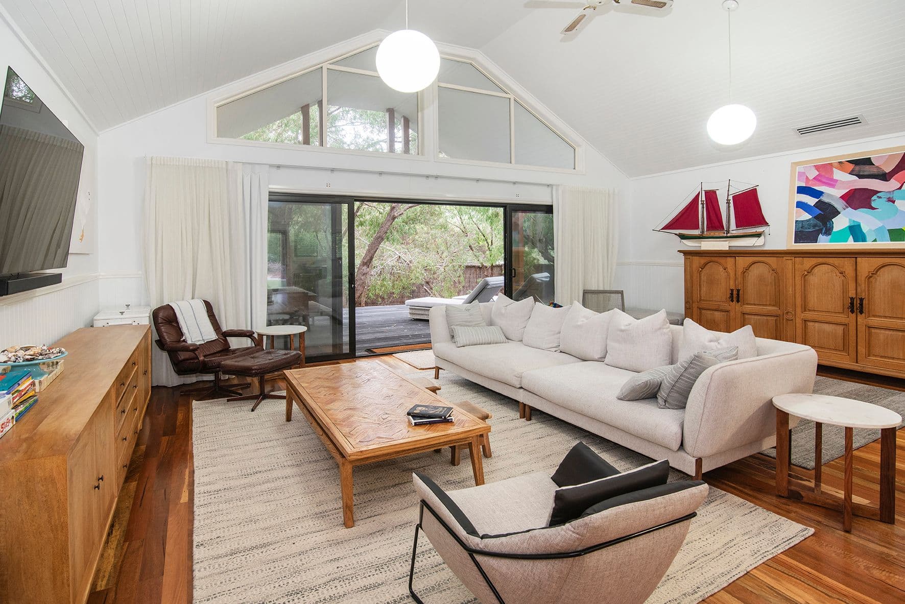 11 Eagle Bay-Meelup Road, Eagle Bay WA 6281, Eagle Bay - Thumbnail 4