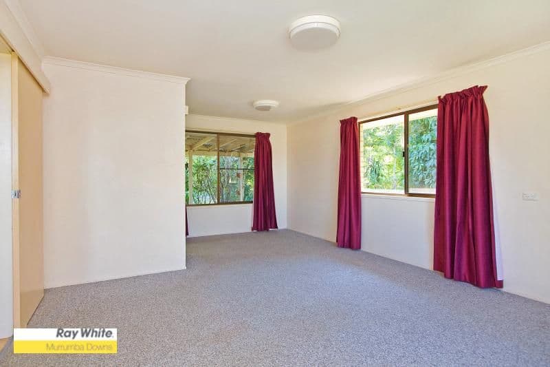 52 Coronation Avenue, BEACHMERE QLD 4510, Beachmere - Thumbnail 8