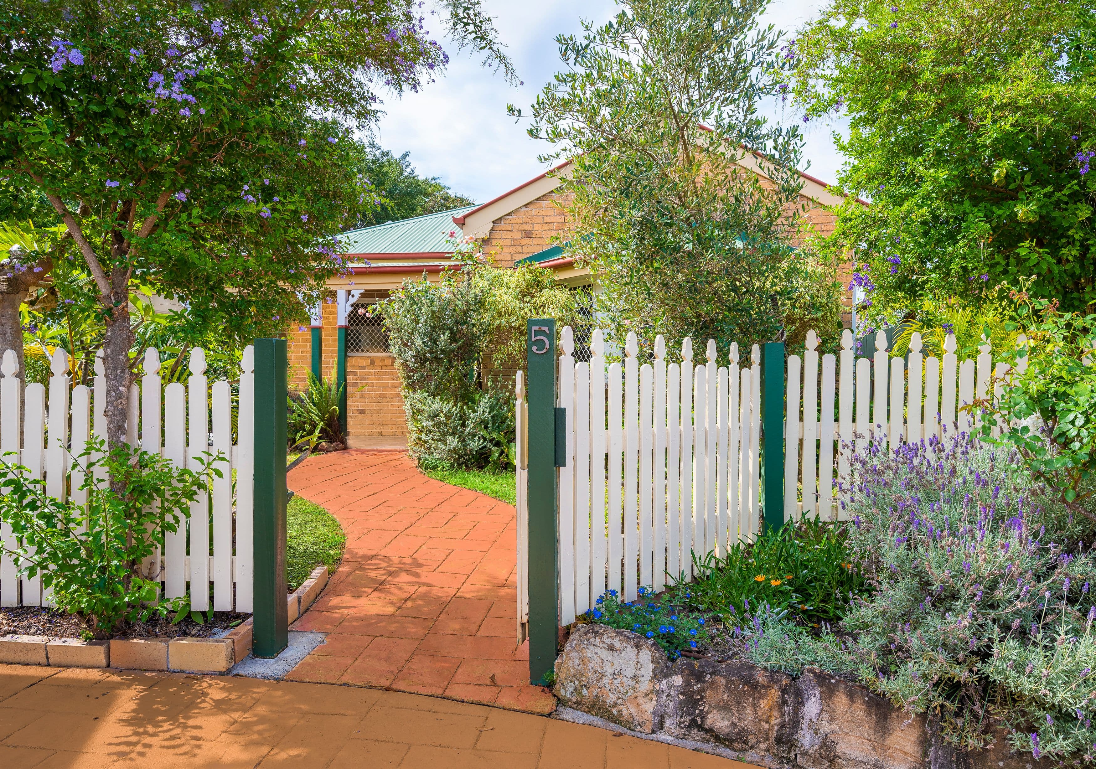 40 Blaikie Street, Hendra QLD 4011, Hendra - Image 1