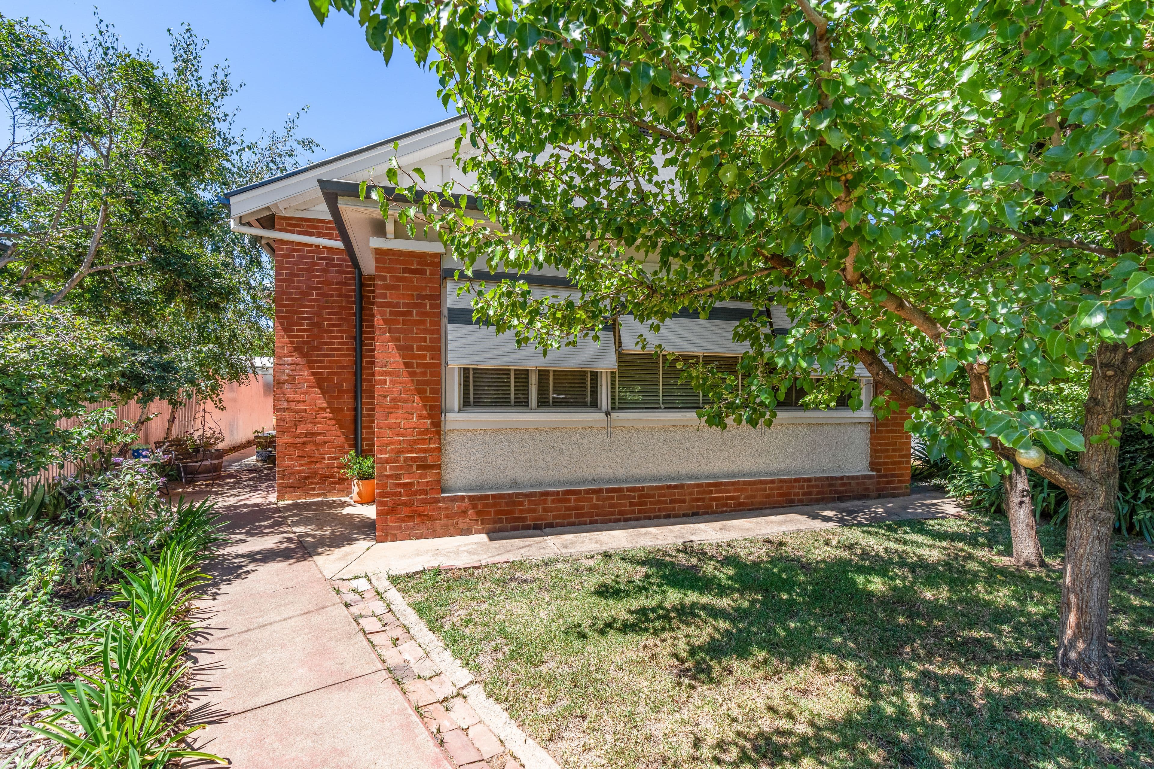 23 Norman Street, Turvey Park NSW 2650, Turvey Park - Image 1