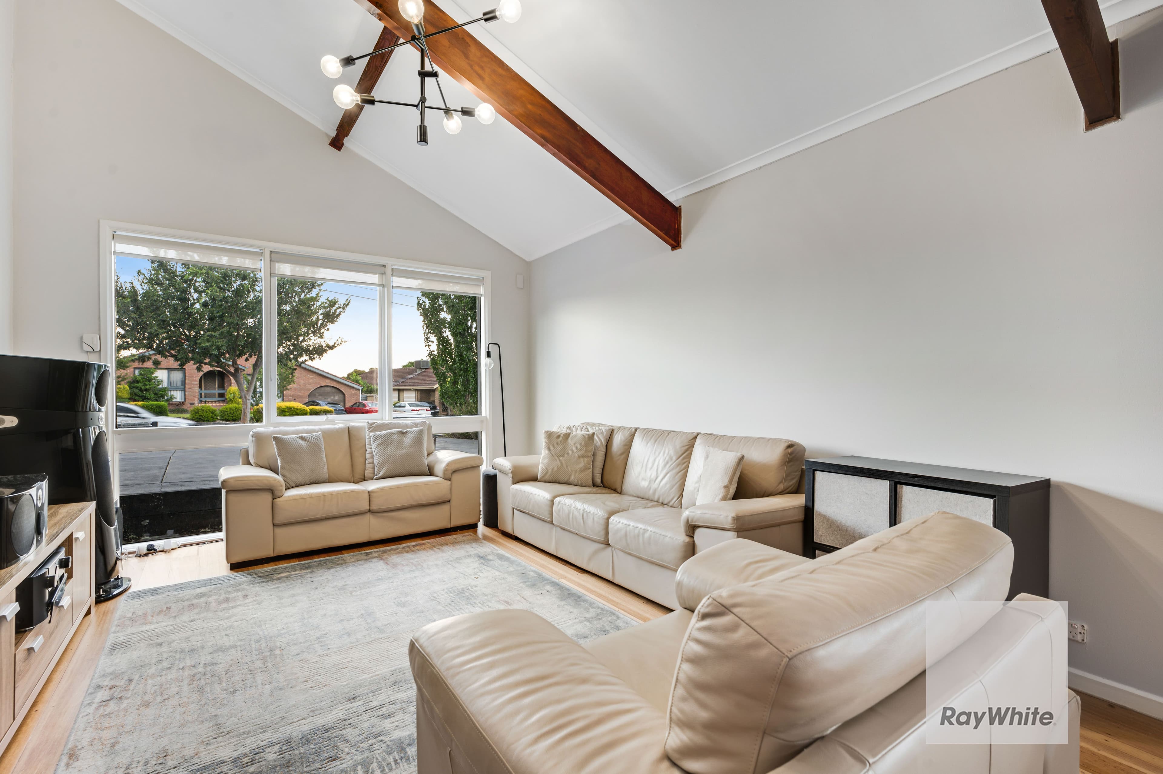 270 Carrick Drive, Gladstone Park VIC 3043, Gladstone Park - Thumbnail 4