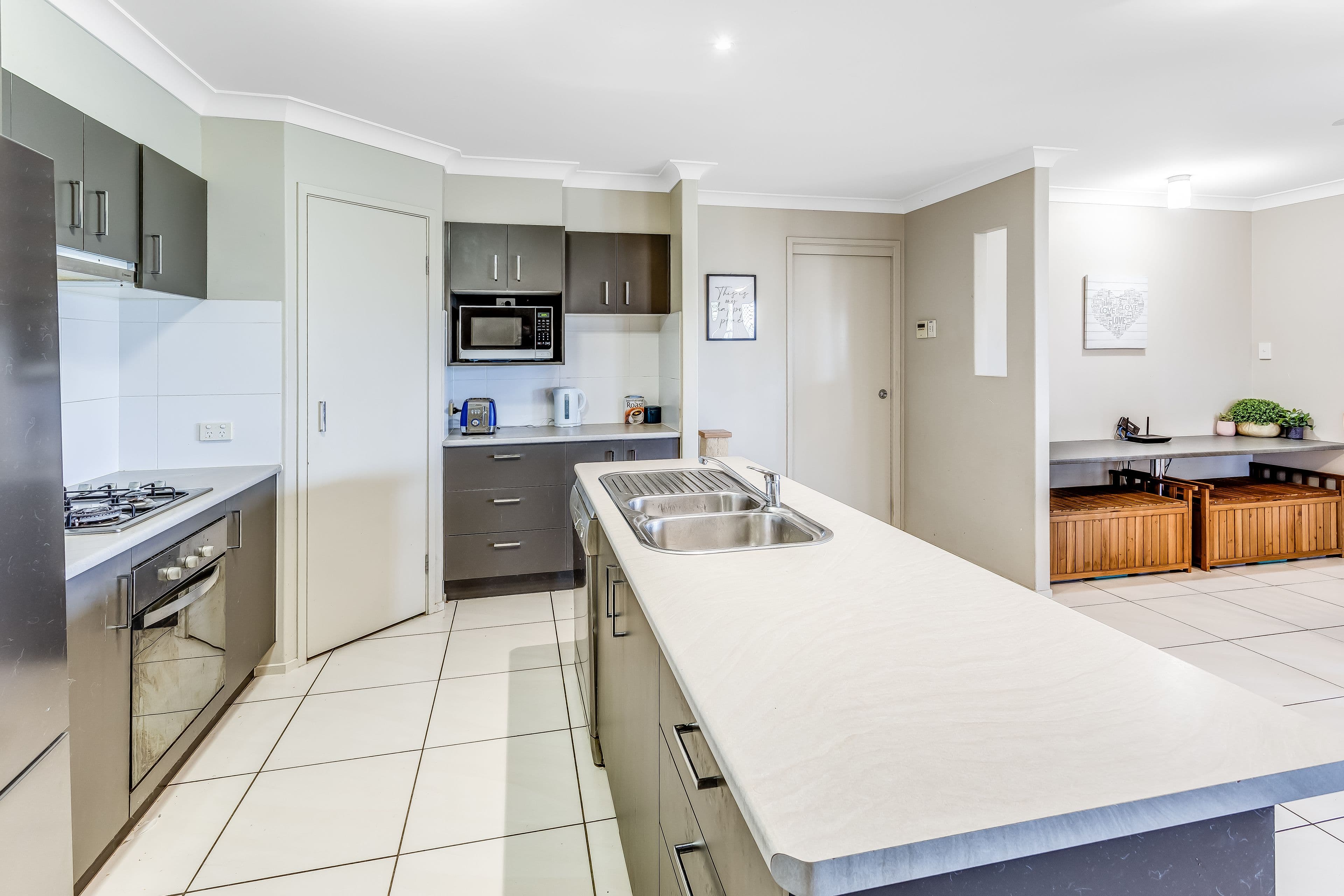 65 Denham Crescent, North Lakes QLD 4509, North Lakes - Thumbnail 4
