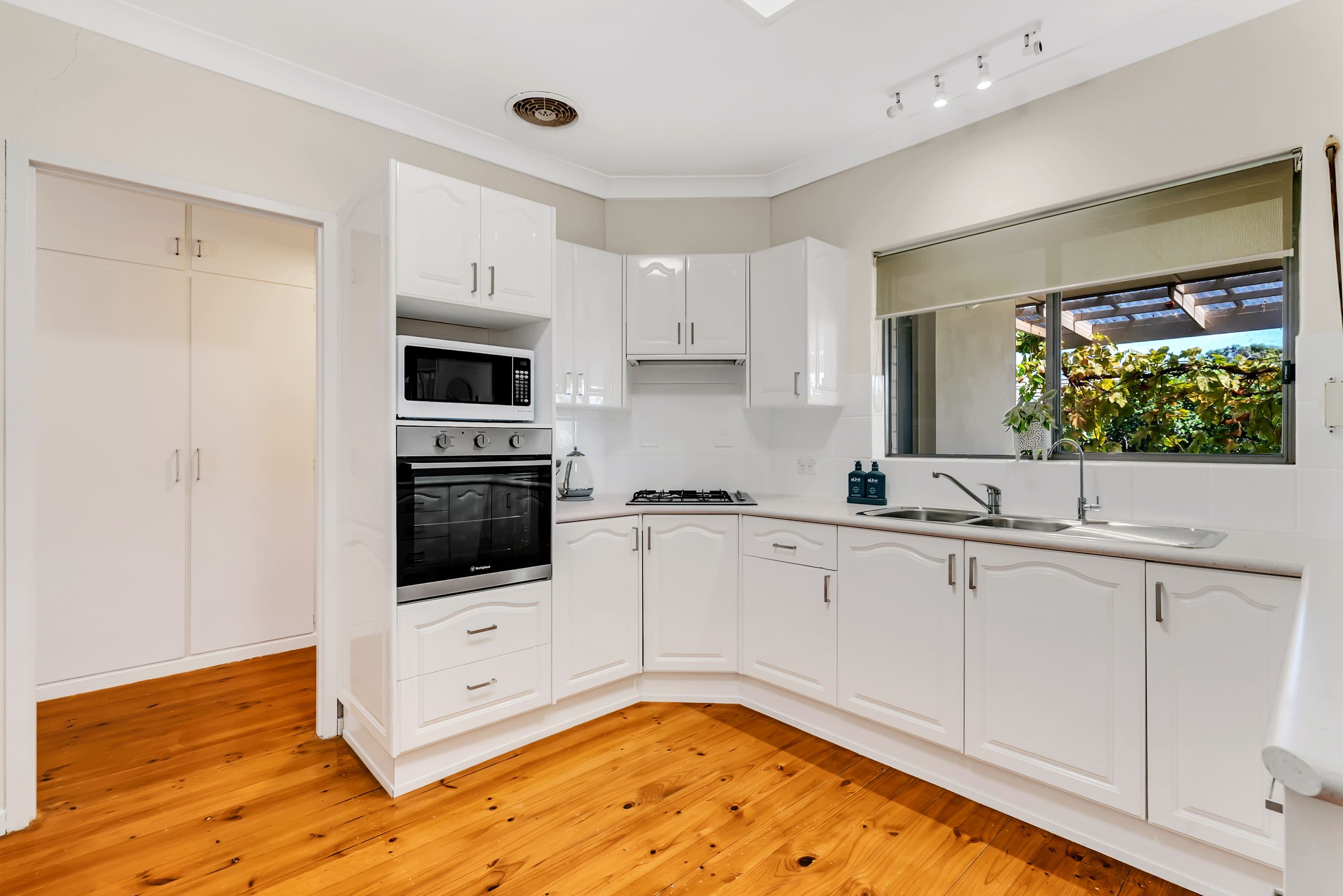 10 Antares Way, Athelstone SA 5076, Athelstone - Thumbnail 3