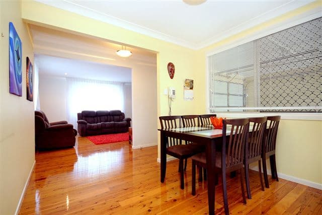 49 Wentworth Street, CENTENARY HEIGHTS QLD 4350, Centenary Heights - Thumbnail 4