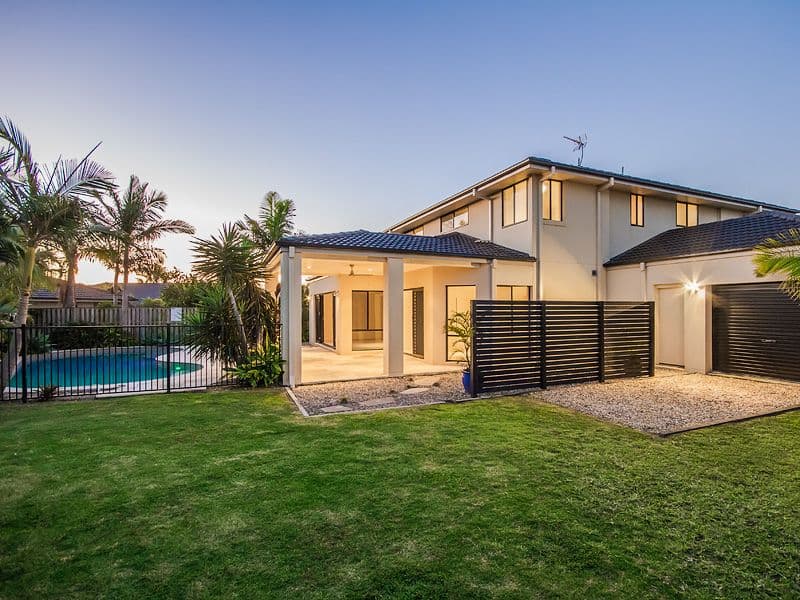 11 Villanova Avenue, Oxenford QLD 4210, Oxenford - Thumbnail 3