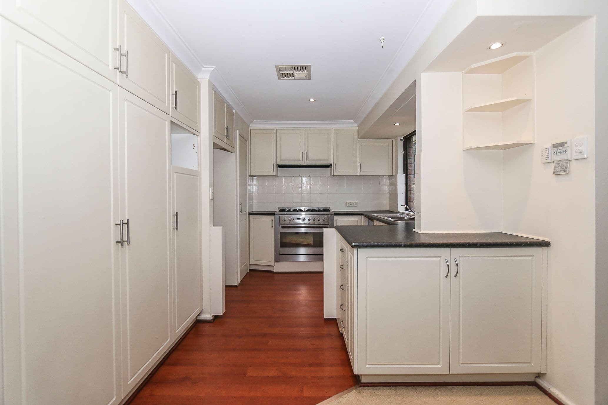 112 Iolanthe Street, Eden Hill WA 6054, Eden Hill - Thumbnail 7